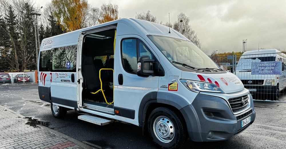 Fiat Ducato / 17 miejsc / EURO 6/ IGŁA !!!/ Cena:74000 zł netto - Minibús, Furgoneta de pasajeros: foto 3 Fiat Ducato / 17 miejsc / EURO 6/ IGŁA !!!/ Cena:74000 zł netto - Minibús, Furgoneta de pasajeros: foto 3