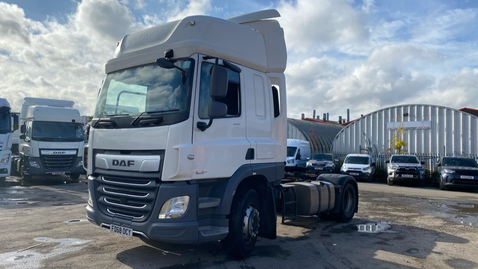 DAF CF 450 EURO 6 - Cabeza tractora: foto 2 DAF CF 450 EURO 6 - Cabeza tractora: foto 2