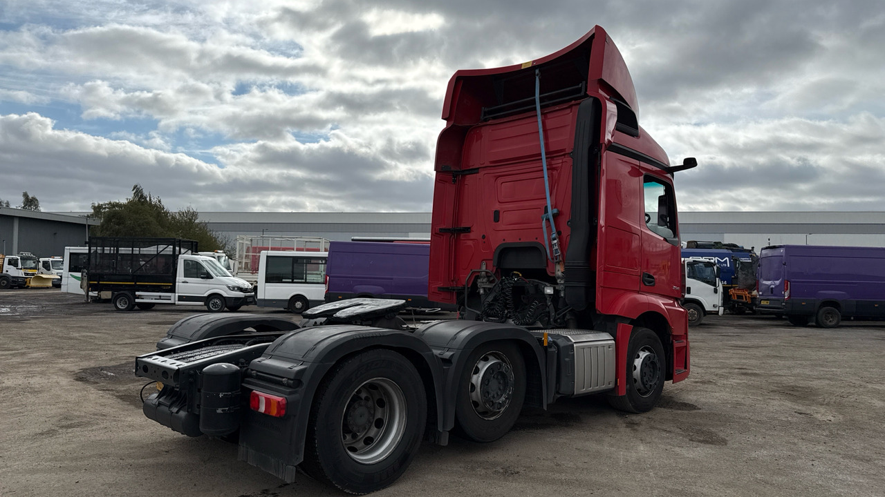 MERCEDES-BENZ ACTROS 2545 - Cabeza tractora: foto 4 MERCEDES-BENZ ACTROS 2545 - Cabeza tractora: foto 4