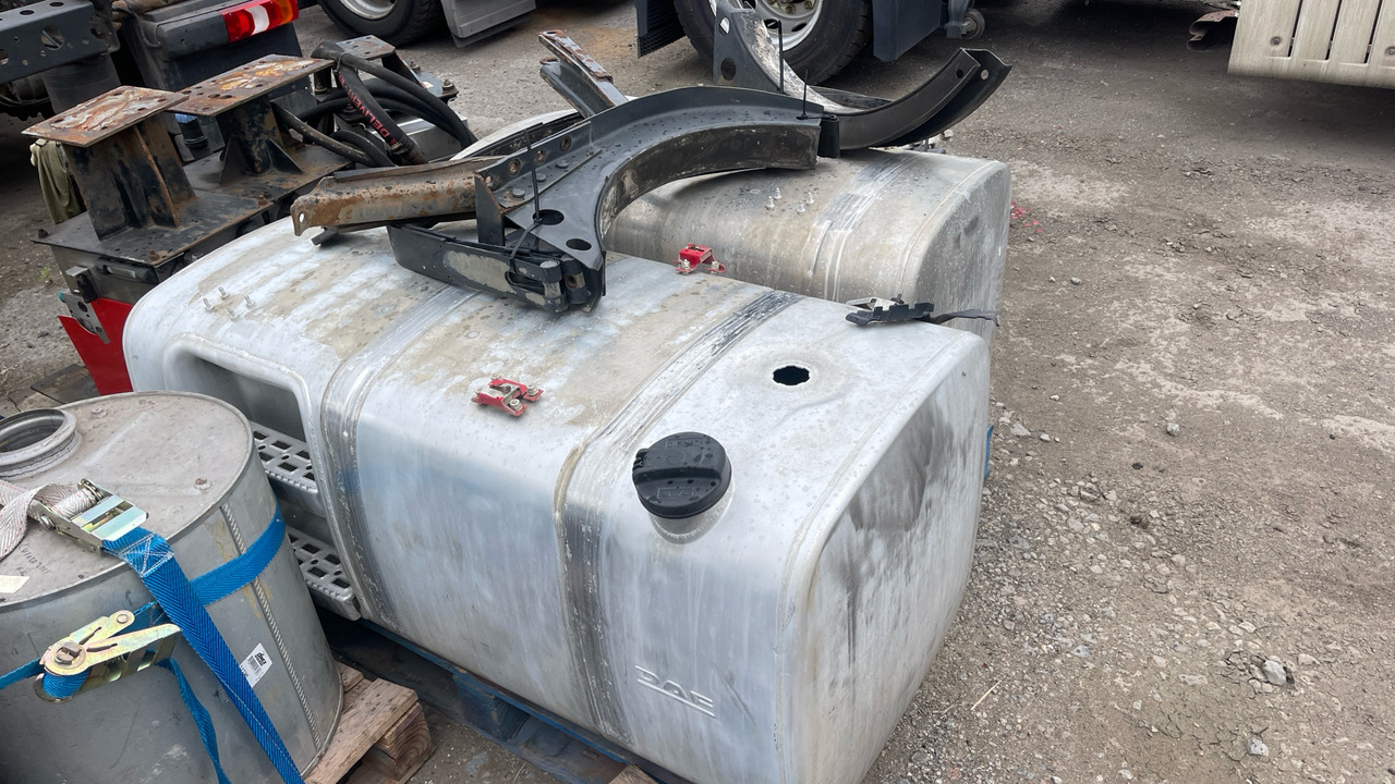 DAF ALLOY TANKS - Equipo de construcción: foto 2 DAF ALLOY TANKS - Equipo de construcción: foto 2