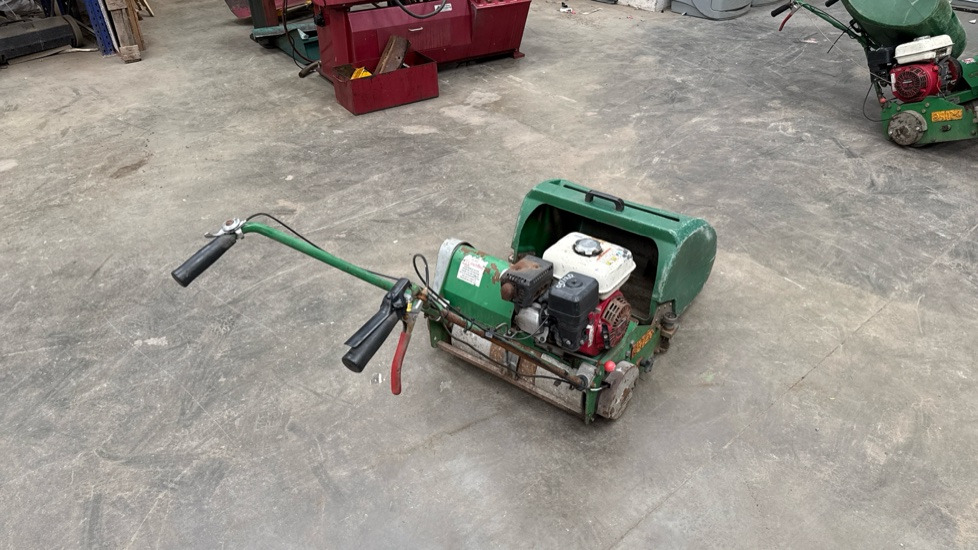 DENNIS FT510 PEDESTRIAN CYLINDER MOWER WITH 5K UNIT AND GRASS BOX - Cortacésped: foto 1 DENNIS FT510 PEDESTRIAN CYLINDER MOWER WITH 5K UNIT AND GRASS BOX - Cortacésped: foto 1