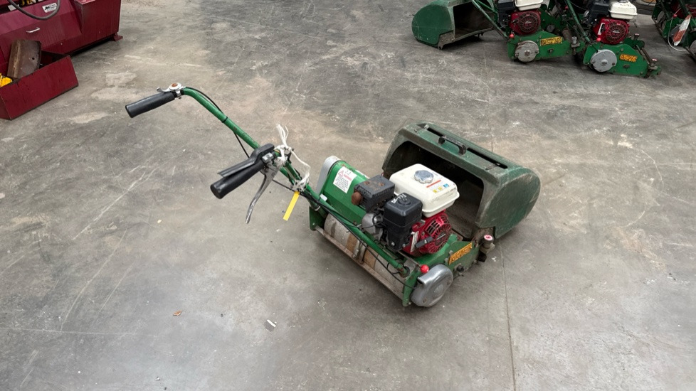 DENNIS FT510 PEDESTRIAN CYLINDER MOWER WITH 5K UNIT AND GRASS BOX - Cortacésped: foto 2 DENNIS FT510 PEDESTRIAN CYLINDER MOWER WITH 5K UNIT AND GRASS BOX - Cortacésped: foto 2