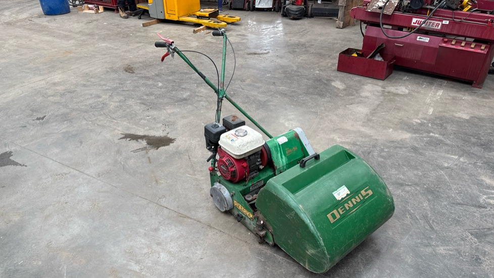 DENNIS FT510 PEDESTRIAN CYLINDER MOWER WITH 5K UNIT AND GRASS BOX - Cortacésped: foto 1 DENNIS FT510 PEDESTRIAN CYLINDER MOWER WITH 5K UNIT AND GRASS BOX - Cortacésped: foto 1