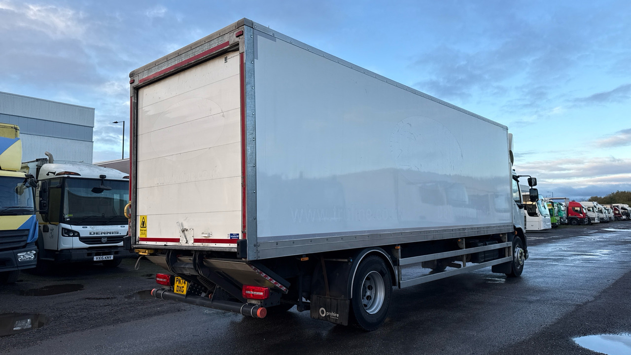 Daf LF 260 - Camión caja cerrada: foto 4 Daf LF 260 - Camión caja cerrada: foto 4