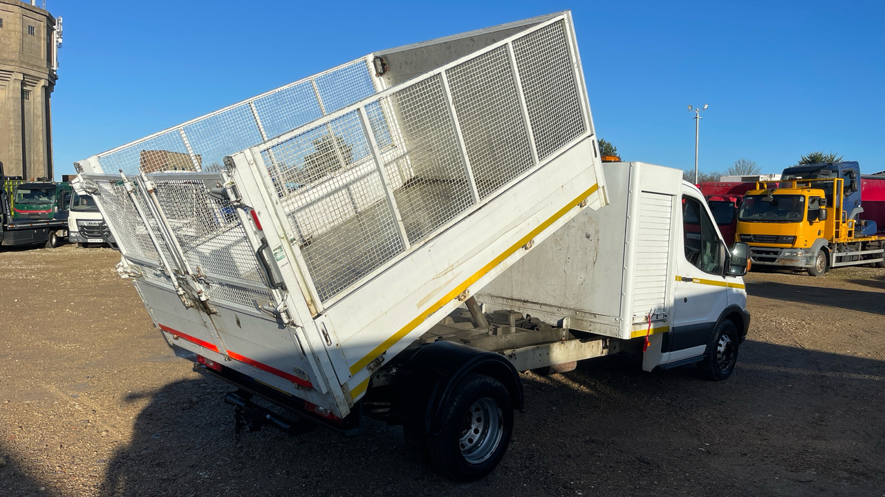 FORD TRANSIT 350 2.2 TDCi 125ps - Furgoneta basculante: foto 4 FORD TRANSIT 350 2.2 TDCi 125ps - Furgoneta basculante: foto 4