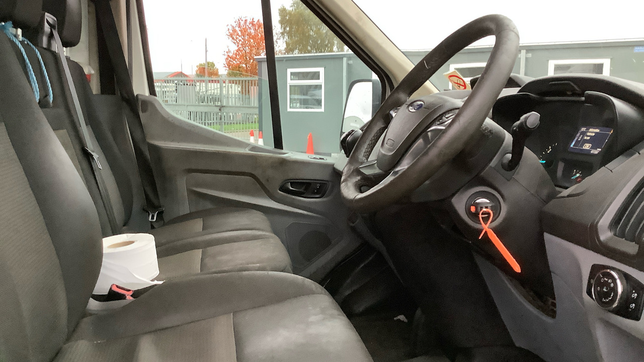 FORD TRANSIT 470 2.0 TDCI 130PS ONE STOP - Furgoneta basculante: foto 5 FORD TRANSIT 470 2.0 TDCI 130PS ONE STOP - Furgoneta basculante: foto 5