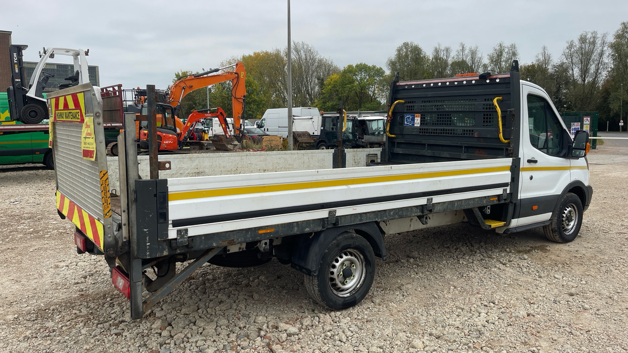 Ford Transit 350 2.0 TDCI 130PS - Furgoneta caja abierta: foto 4 Ford Transit 350 2.0 TDCI 130PS - Furgoneta caja abierta: foto 4