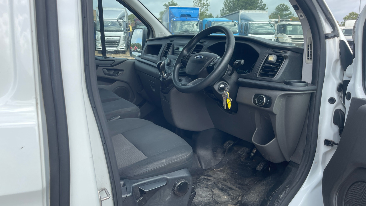 Ford Transit Custom 280 2.0 TDCI 105PS - Furgoneta pequeña: foto 5 Ford Transit Custom 280 2.0 TDCI 105PS - Furgoneta pequeña: foto 5