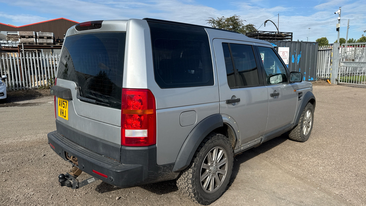 LAND ROVER DISCOVERY 2.7 TDV6 SE - SUV/ Todoterreno: foto 4 LAND ROVER DISCOVERY 2.7 TDV6 SE - SUV/ Todoterreno: foto 4