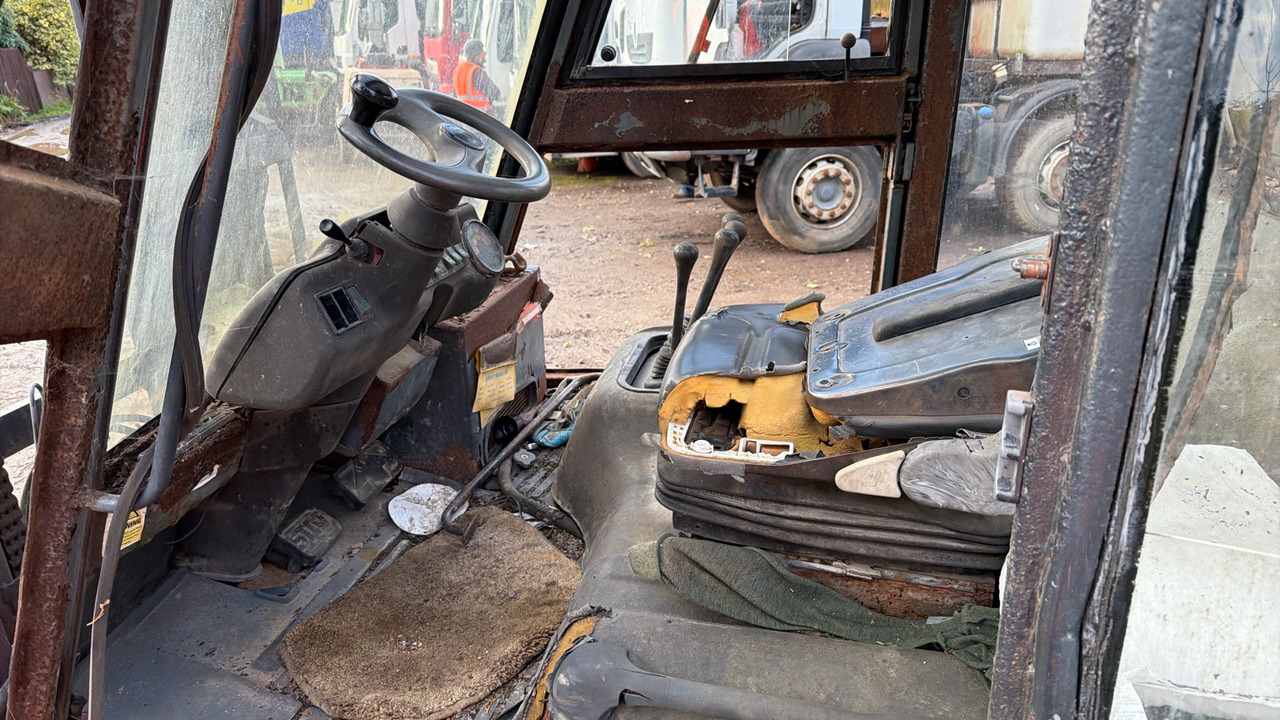 LANSING H70D - Carretilla elevadora diésel: foto 5 LANSING H70D - Carretilla elevadora diésel: foto 5