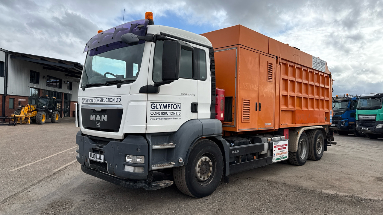 MAN TGS 26.440 - Limpieza de alcantarillado: foto 2 MAN TGS 26.440 - Limpieza de alcantarillado: foto 2