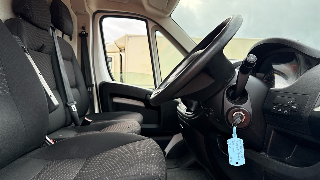 PEUGEOT BOXER 335 2.2 BLUEHDI 140PS - Furgón: foto 5 PEUGEOT BOXER 335 2.2 BLUEHDI 140PS - Furgón: foto 5