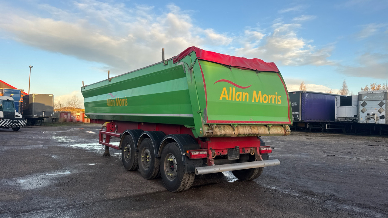 STAS TIPPER 'U' ROCKSTAR - Remolque: foto 4 STAS TIPPER 'U' ROCKSTAR - Remolque: foto 4