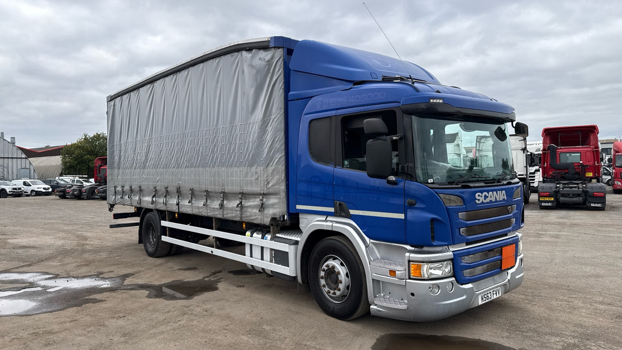 SCANIA P 230 - Camión lona: foto 1 SCANIA P 230 - Camión lona: foto 1