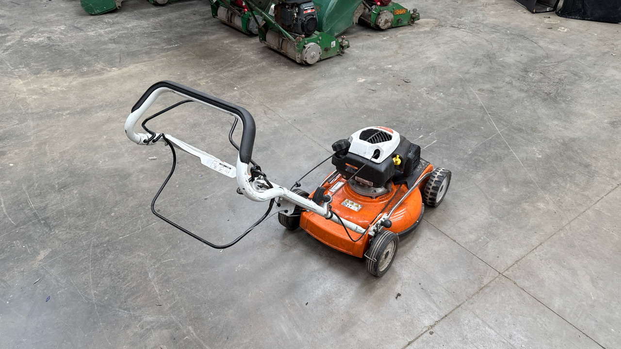 STIHL RM4 RTP - Equipo de construcción: foto 2 STIHL RM4 RTP - Equipo de construcción: foto 2