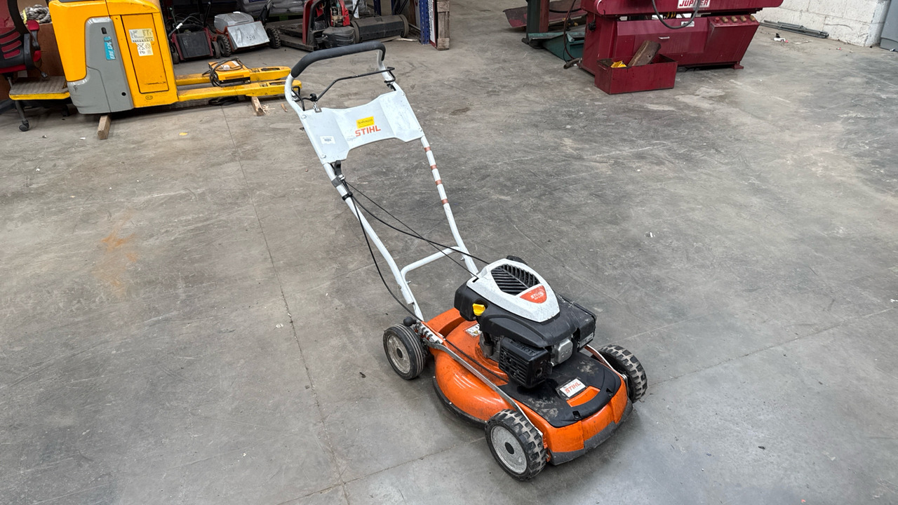 STIHL RM4 RTP - Equipo de construcción: foto 1 STIHL RM4 RTP - Equipo de construcción: foto 1