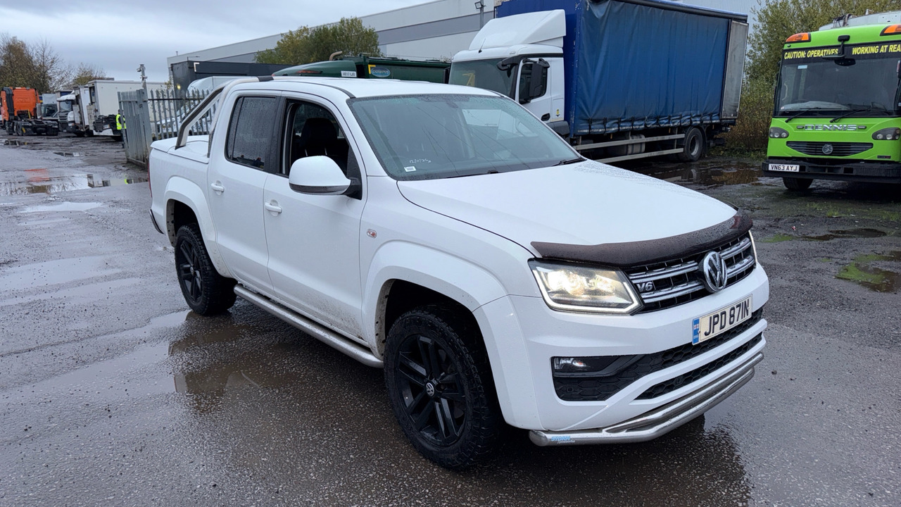 VOLKSWAGEN AMAROK HIGHLINE 3.0 V6 TDI 224PS - Pick-up, Furgoneta combi: foto 1 VOLKSWAGEN AMAROK HIGHLINE 3.0 V6 TDI 224PS - Pick-up, Furgoneta combi: foto 1