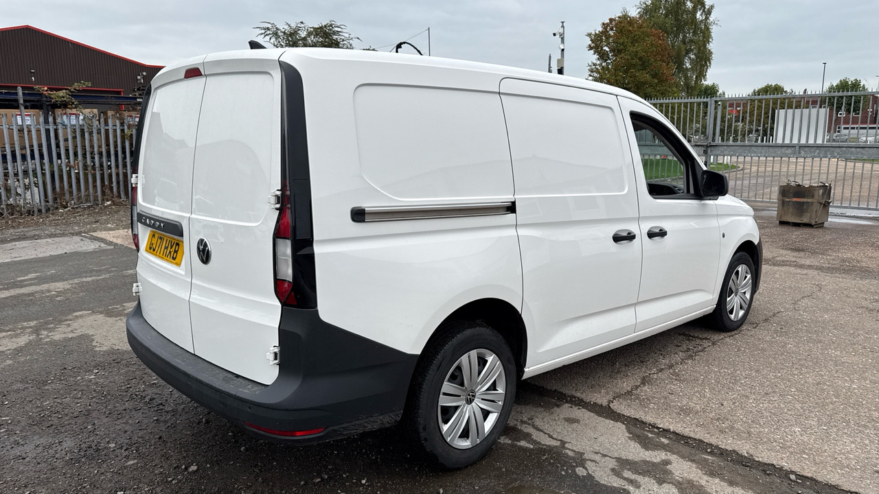 VOLKSWAGEN CADDY  C20 2.0 TDI 102PS MAXI - Furgoneta pequeña: foto 4 VOLKSWAGEN CADDY  C20 2.0 TDI 102PS MAXI - Furgoneta pequeña: foto 4