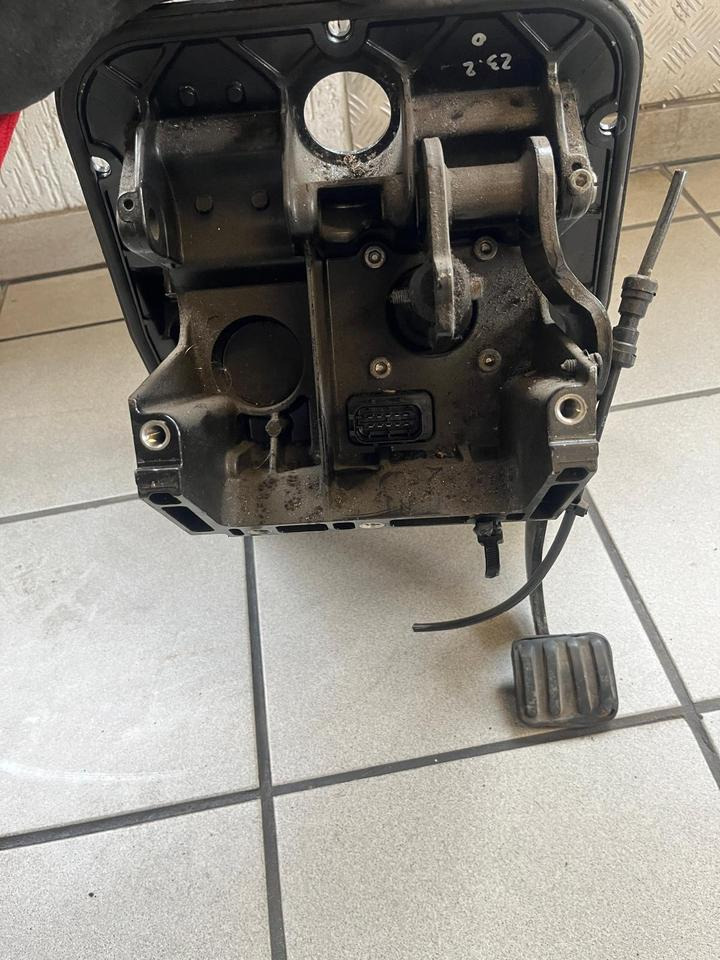 IVECO STRALIS 450 Fußbremsventil Bremsventil WABCO 9650019060 - Válvula de freno para Camión: foto 4 IVECO STRALIS 450 Fußbremsventil Bremsventil WABCO 9650019060 - Válvula de freno para Camión: foto 4