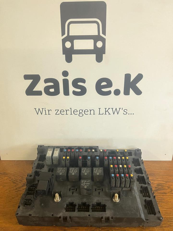 Mercedes Actros MP4 Single-SAM Sicherungskasten A0014463658 - Fusible para Camión: foto 1 Mercedes Actros MP4 Single-SAM Sicherungskasten A0014463658 - Fusible para Camión: foto 1