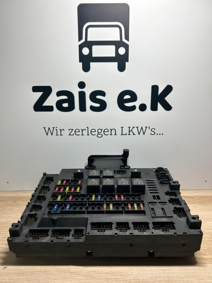 Mercedes Atego 4 EU6 Sicherungskasten A0014461958 - Fusible: foto 1 Mercedes Atego 4 EU6 Sicherungskasten A0014461958 - Fusible: foto 1
