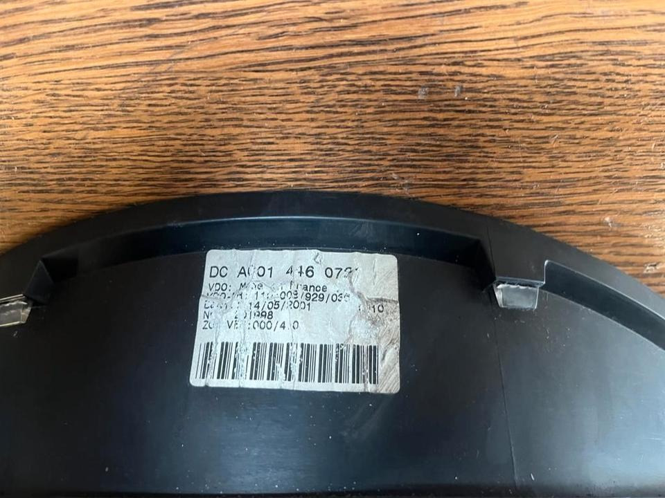 Mercedes Sprinter Kombiinstrument Tacho A0014460721 - Salpicadero para Camión: foto 2 Mercedes Sprinter Kombiinstrument Tacho A0014460721 - Salpicadero para Camión: foto 2