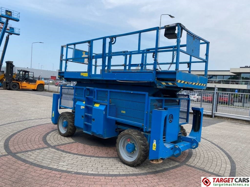 Genie GS-5390RT Diesel 4x4 Scissor Work Lift 1815cm - Plataforma de tijeras: foto 2 Genie GS-5390RT Diesel 4x4 Scissor Work Lift 1815cm - Plataforma de tijeras: foto 2