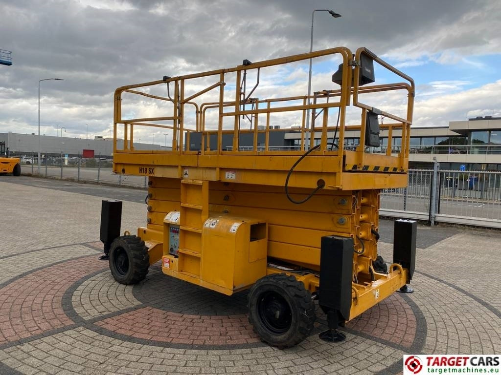 Haulotte H18SDX Diesel H18SX Scissor 4x4 Work Lift 1800cm - Plataforma de tijeras: foto 2 Haulotte H18SDX Diesel H18SX Scissor 4x4 Work Lift 1800cm - Plataforma de tijeras: foto 2