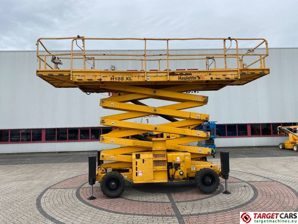 Haulotte H18SXL Diesel 4x4 Scissor Work Lift 1800cm - Plataforma de tijeras: foto 5 Haulotte H18SXL Diesel 4x4 Scissor Work Lift 1800cm - Plataforma de tijeras: foto 5