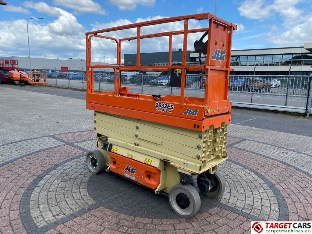 JLG 2632ES Electric Scissor Work Lift 977cm - Plataforma de tijeras: foto 2 JLG 2632ES Electric Scissor Work Lift 977cm - Plataforma de tijeras: foto 2