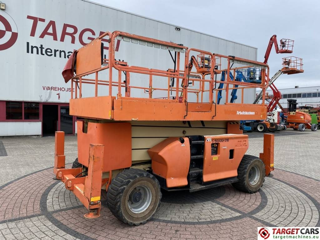 JLG 4394RT Diesel 4x4 Scissor Work Lift 1511cm - Plataforma de tijeras: foto 1 JLG 4394RT Diesel 4x4 Scissor Work Lift 1511cm - Plataforma de tijeras: foto 1