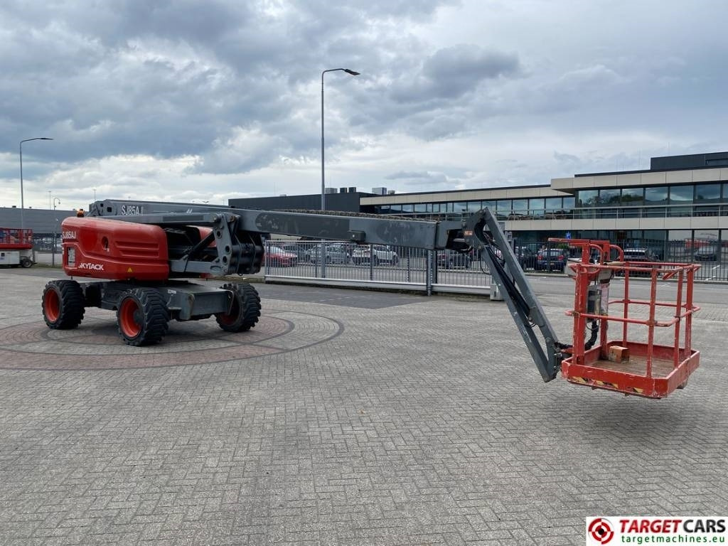 SkyJack SJ85AJ Articulated 4x4 Diesel Boom WorkLift 2791cm - Plataforma articulada: foto 2 SkyJack SJ85AJ Articulated 4x4 Diesel Boom WorkLift 2791cm - Plataforma articulada: foto 2
