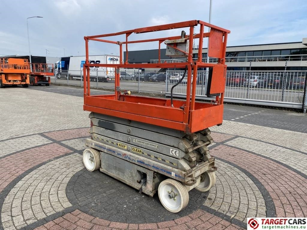SkyJack SJIII-3226 Electric 3226 Scissor Work Lift 990cm  - Plataforma de tijeras: foto 2 SkyJack SJIII-3226 Electric 3226 Scissor Work Lift 990cm  - Plataforma de tijeras: foto 2