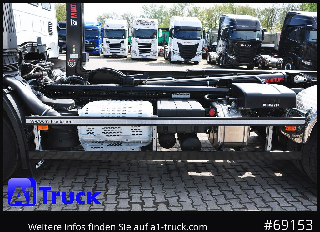 IVECO X-Way AD 420 Hiab 21S59 Lenk- Liftachse, Garantie - Camión multibasculante: foto 3 IVECO X-Way AD 420 Hiab 21S59 Lenk- Liftachse, Garantie - Camión multibasculante: foto 3