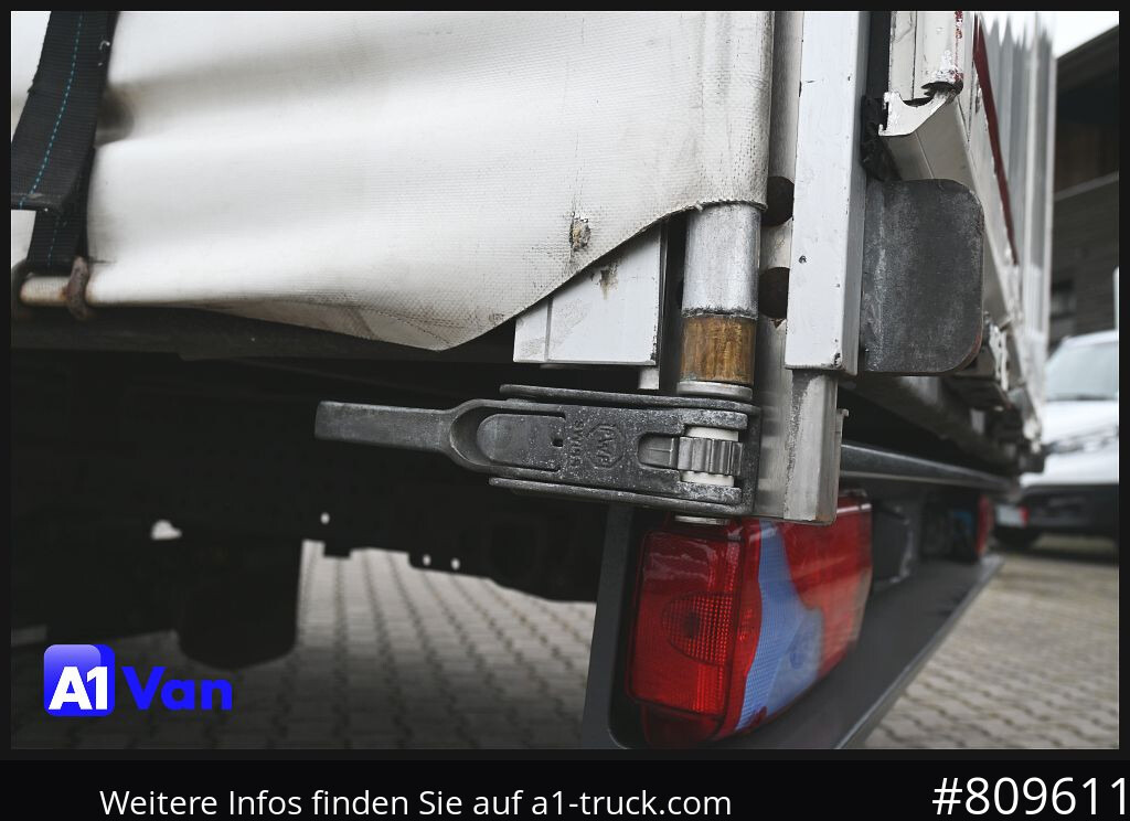 MAN TGL 8.220 Pritsche Plane, Klima, Schiebeplane, Automatik - Camión lona: foto 2 MAN TGL 8.220 Pritsche Plane, Klima, Schiebeplane, Automatik - Camión lona: foto 2