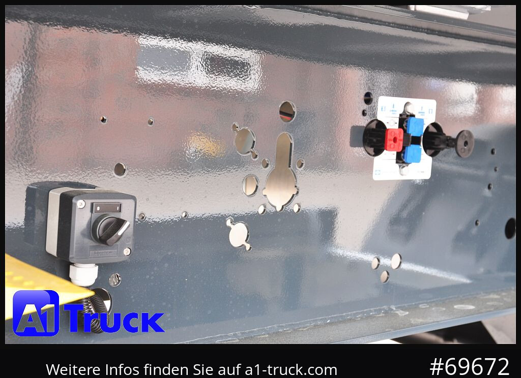 REISCH RHKS, Alu-Kippmulde 50m³, NEU Kombitüren, Alufelgen, Liftachse, - Semirremolque volquete: foto 4 REISCH RHKS, Alu-Kippmulde 50m³, NEU Kombitüren, Alufelgen, Liftachse, - Semirremolque volquete: foto 4