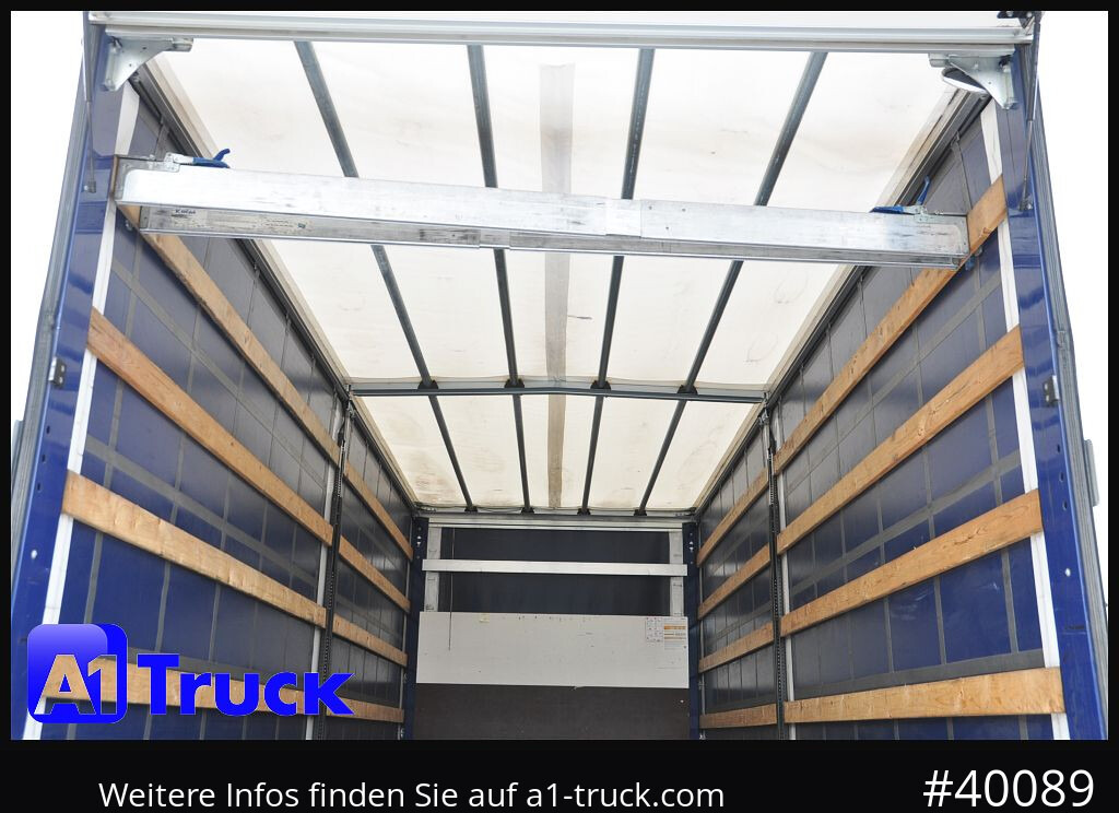 RENAULT D 240, 4x2, Ladebordwand, LBW, guter Zustand - Camión lona: foto 4 RENAULT D 240, 4x2, Ladebordwand, LBW, guter Zustand - Camión lona: foto 4
