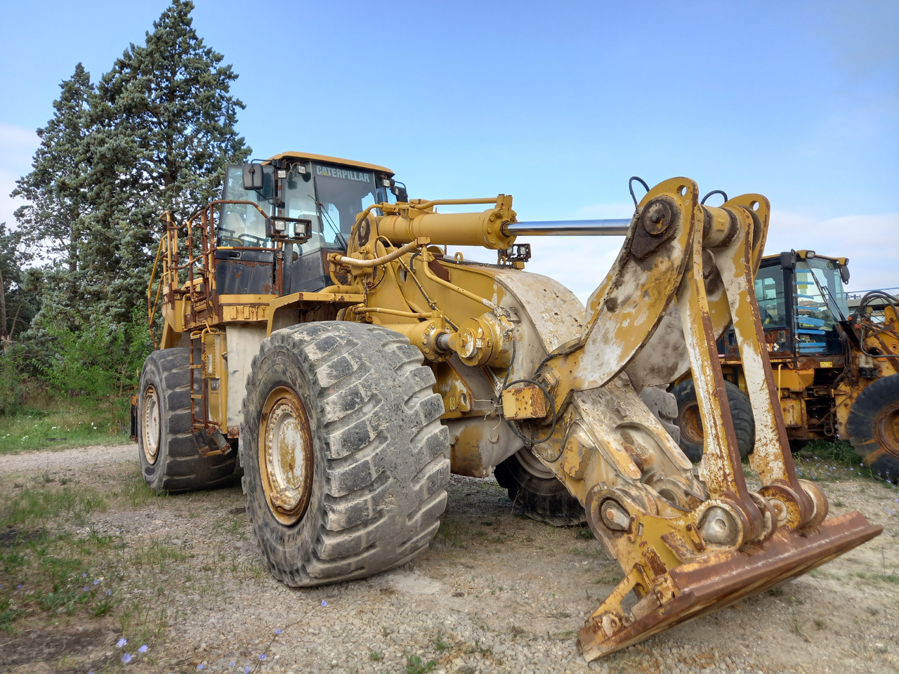 Caterpillar 988H Pala gommata 988H in buone condizione. - Cargadora de ruedas: foto 1 Caterpillar 988H Pala gommata 988H in buone condizione. - Cargadora de ruedas: foto 1