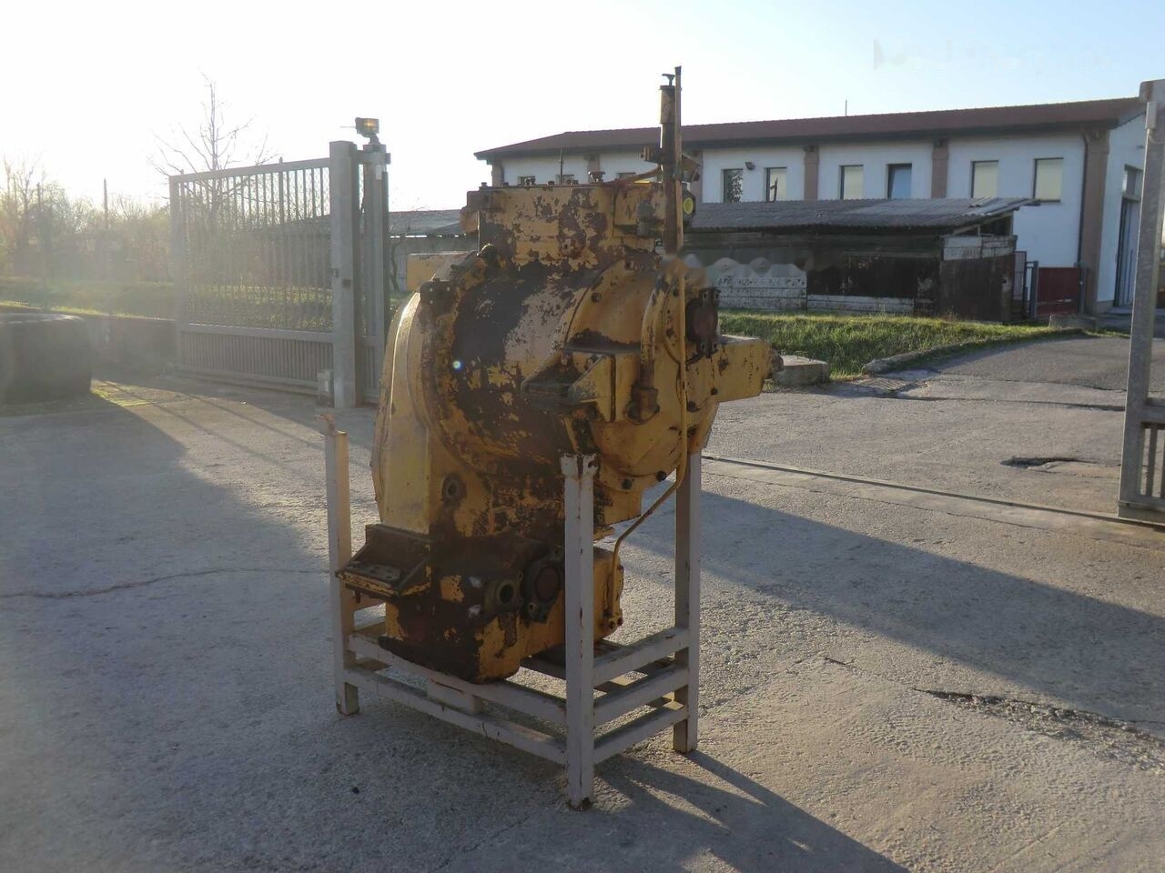 PLANETARY GP AND TRANSFER 50W07546 CATERPILLAR 988B - Transmisión para Cargadora de ruedas: foto 1 PLANETARY GP AND TRANSFER 50W07546 CATERPILLAR 988B - Transmisión para Cargadora de ruedas: foto 1
