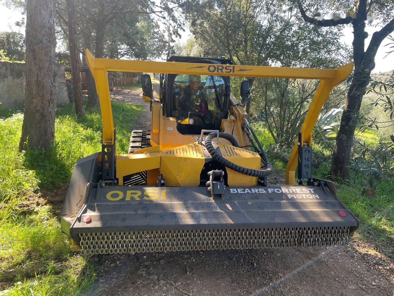 Orsi BEARS FORREST 255 - Desbrozadora de martillos/ Trituradora: foto 1 Orsi BEARS FORREST 255 - Desbrozadora de martillos/ Trituradora: foto 1