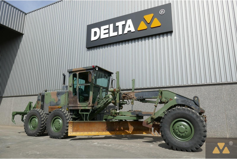 Caterpillar 130G Ex-army - Grader: foto 3 Caterpillar 130G Ex-army - Grader: foto 3