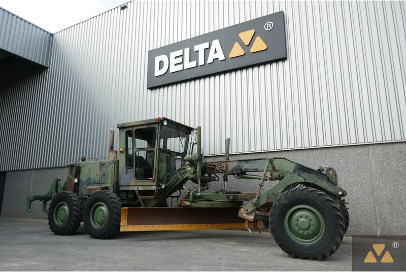 Caterpillar 130G Ex-army - Grader: foto 3 Caterpillar 130G Ex-army - Grader: foto 3