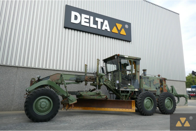 Caterpillar 130G Ex-army - Grader: foto 4 Caterpillar 130G Ex-army - Grader: foto 4