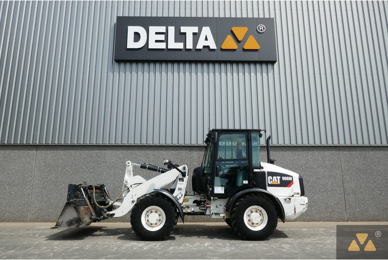 Caterpillar 906M - Cargadora de ruedas: foto 1 Caterpillar 906M - Cargadora de ruedas: foto 1
