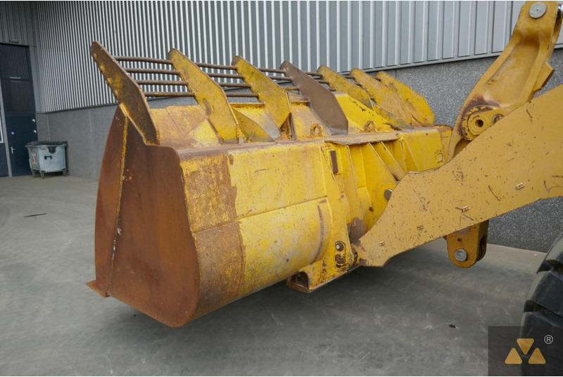 Cargadora de ruedas Caterpillar 966K: foto 16 Cargadora de ruedas Caterpillar 966K: foto 16