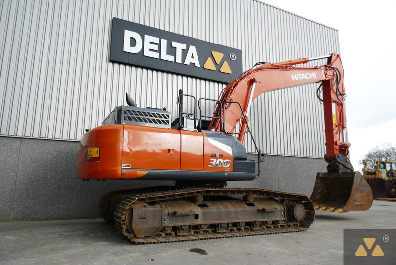 Hitachi ZX300LC-7 - Excavadora de cadenas: foto 5 Hitachi ZX300LC-7 - Excavadora de cadenas: foto 5