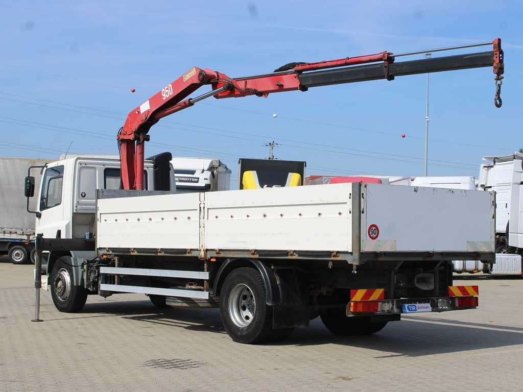 DAF CF 240, CRANE HMF 953 K2, PNEU 80% - Camión grúa: foto 4 DAF CF 240, CRANE HMF 953 K2, PNEU 80% - Camión grúa: foto 4