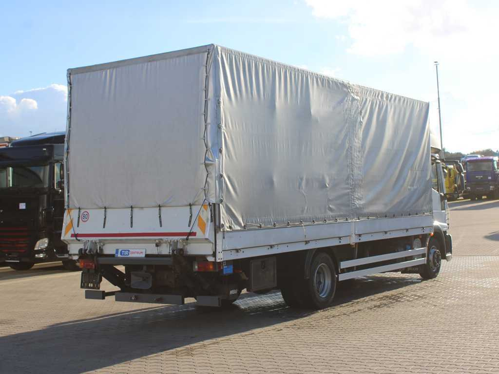 Iveco EUROCARGO 120E25, EURO 5, SIDE BOARD, HYDRAULIC FRONT - Camión lona: foto 4 Iveco EUROCARGO 120E25, EURO 5, SIDE BOARD, HYDRAULIC FRONT - Camión lona: foto 4