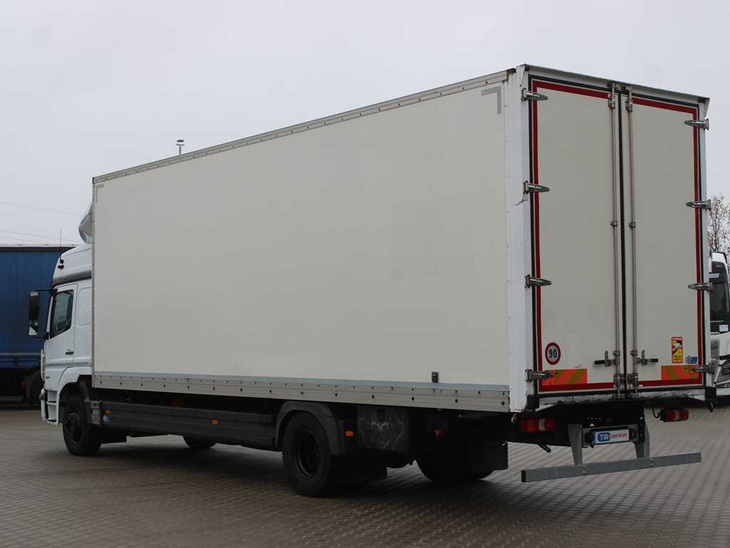 Mercedes-Benz ATEGO 1527, EURO 6, CAMERA, TIRES 80% - Camión caja cerrada: foto 5 Mercedes-Benz ATEGO 1527, EURO 6, CAMERA, TIRES 80% - Camión caja cerrada: foto 5
