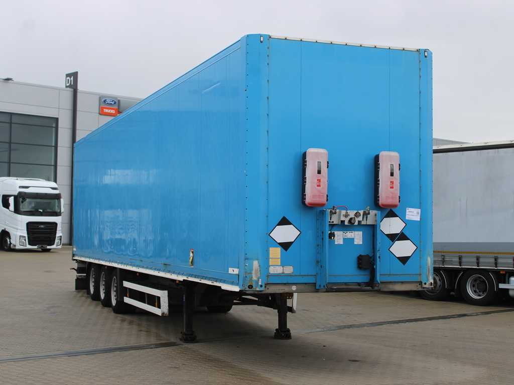 Schmitz CARGOBULL AG SKO 24, AXLES SAF, LOWDECK, TIRES 80% - Semirremolque caja cerrada: foto 3 Schmitz CARGOBULL AG SKO 24, AXLES SAF, LOWDECK, TIRES 80% - Semirremolque caja cerrada: foto 3
